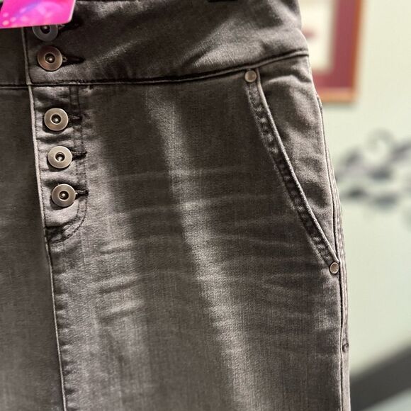 Prana Black Button-Front Pencil Skirt #DO198 - Picture 3 of 7